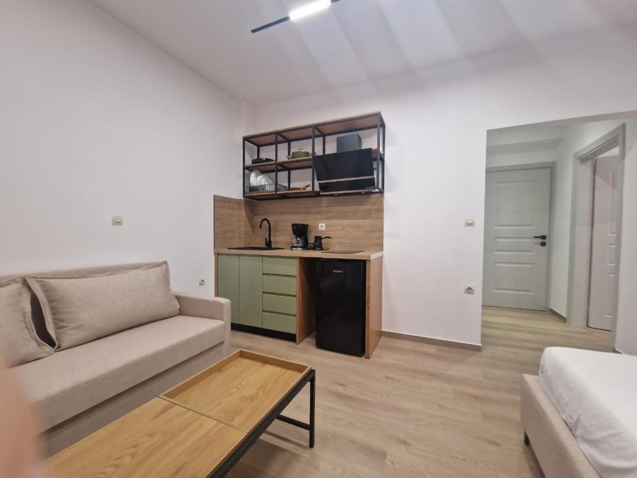Lido Apartments Himara Kültér fotó