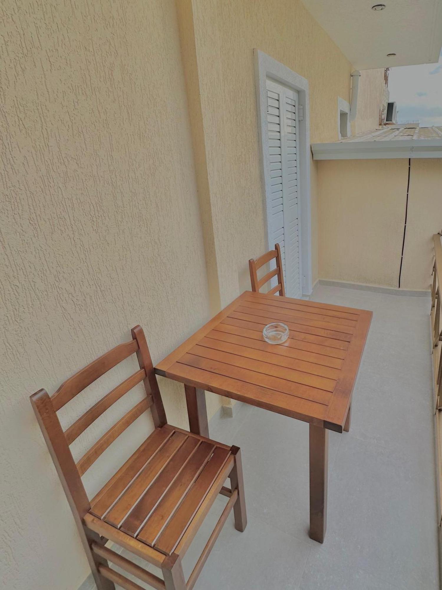 Lido Apartments Himara Szoba fotó